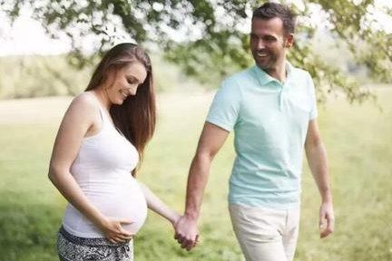 试管移植后前三天为什么不能上下爬楼梯呢？能说下原因吗？